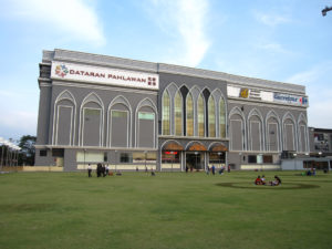 dataran-pahlawan-melaka-megamall-2